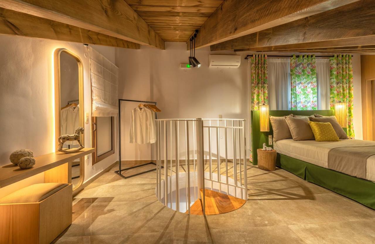 Ivoni Villa, An Iconic Summer Retreat, By Thinkvilla Perama  Buitenkant foto